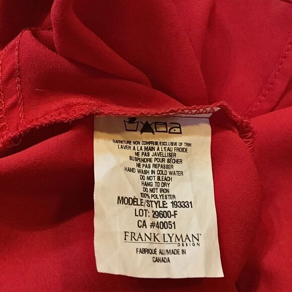 Frank Lyman Design Red Crepe Blouse with back zip - Picture 2 of 5